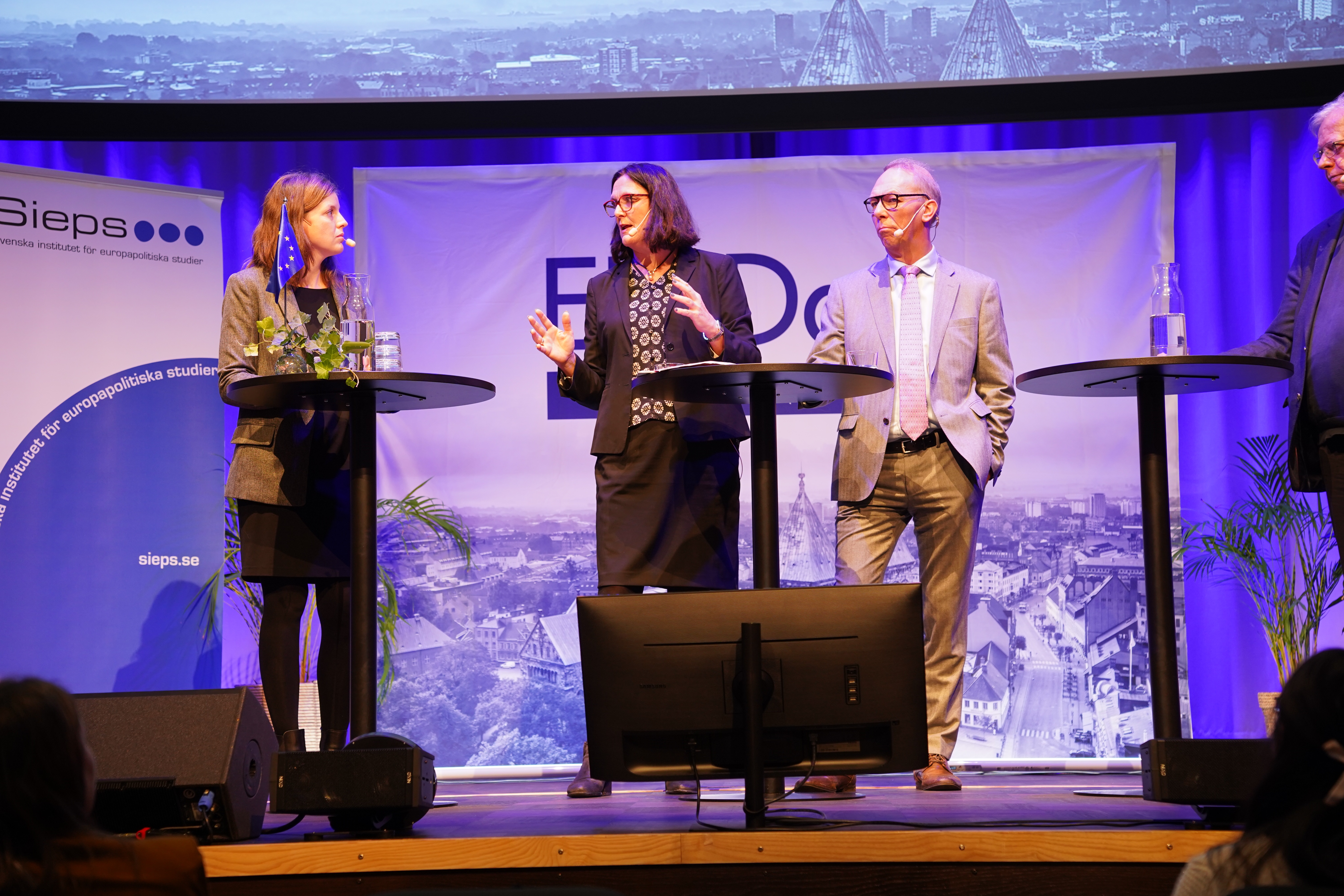 Pandeldeltagare EU Days Lund 2023, däribland f.d. kommissionär Cecilia Malmström